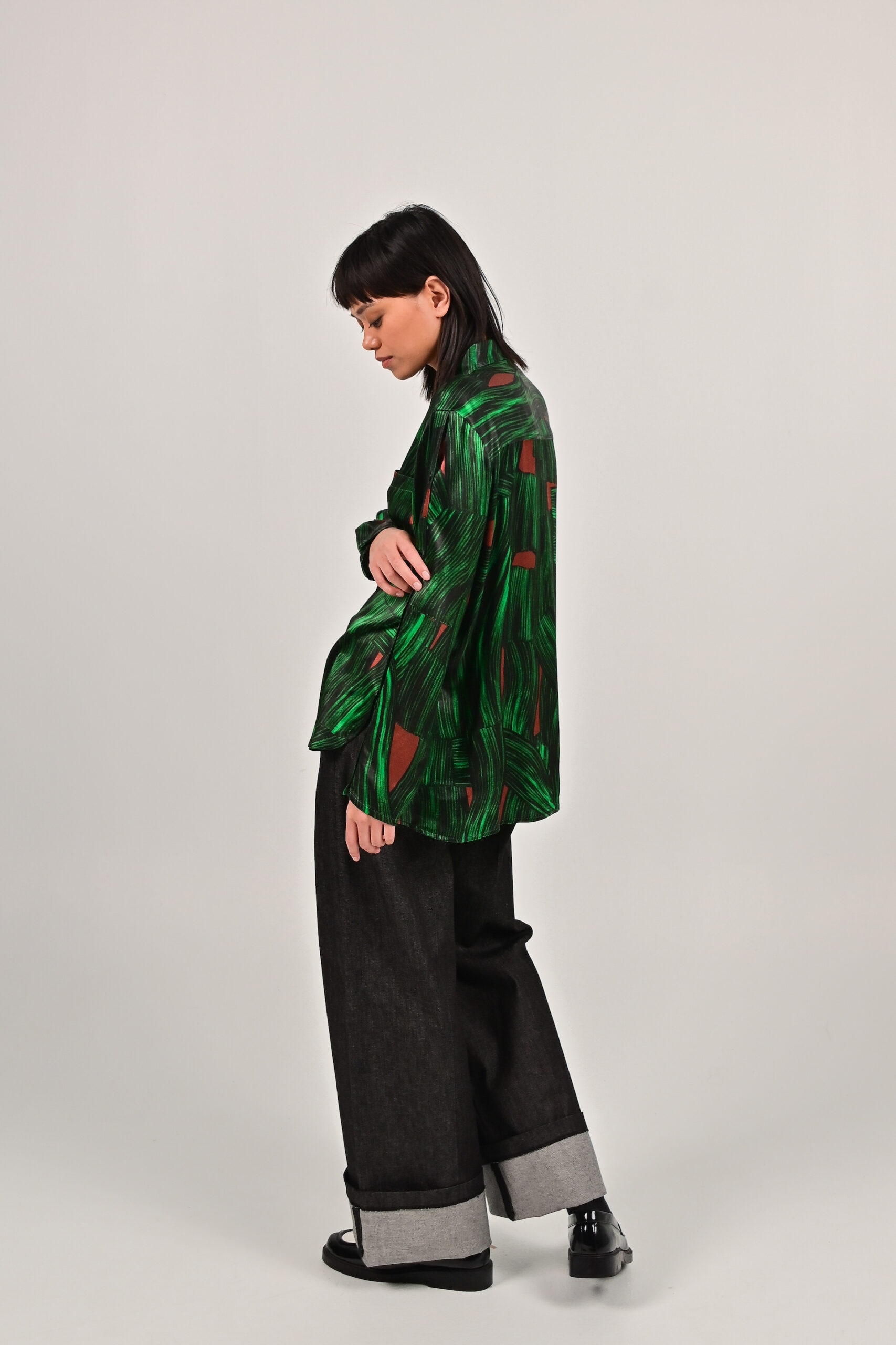 Della blouse - Ecovero print green - FAM the label